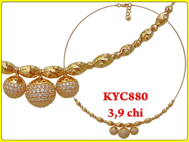 KYC880652