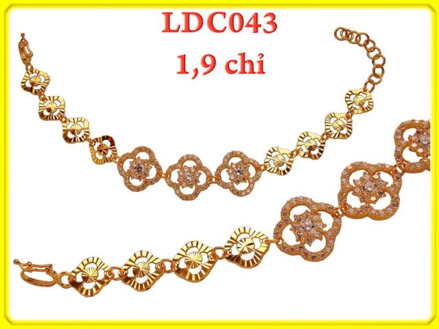 LDC04324