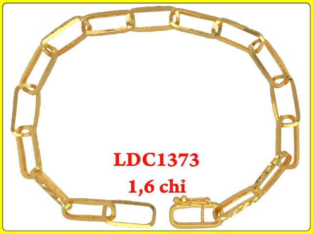 LDC13732239