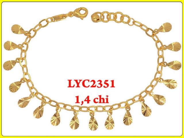 LYC2351565