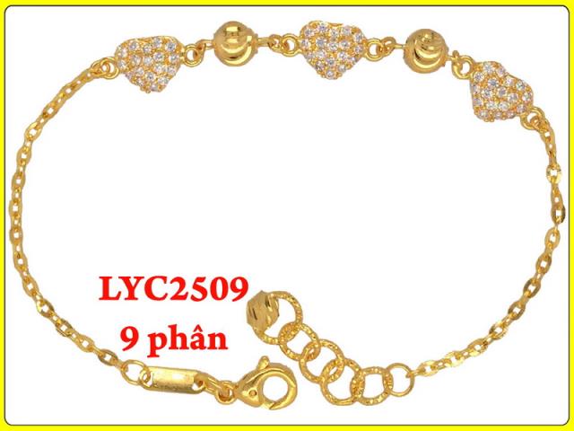 LYC2509809