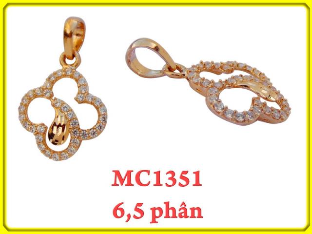 MC1351662